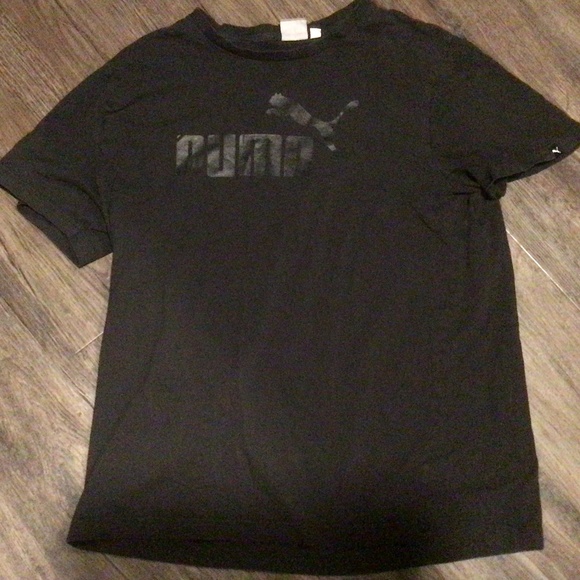 PUMA tshirt - Picture 1 of 1